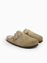 Zueco Genuins Riva de serraje en color kaki unisex